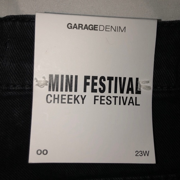 Denim shorts - Picture 4 of 6